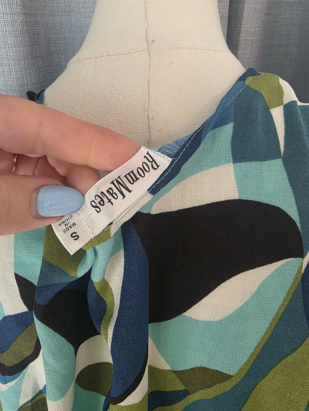 Room Mates Swim Cover - Picture 5 of 5